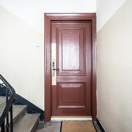 Old Town Heart Xxiii - Piwna * وارسو